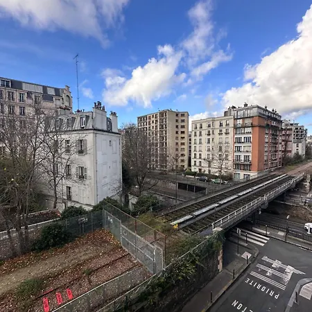 Appartement Avec Balcon, 5 Min Du Metro 1-6, Nation, Disneyland, Zoo, Bois De Vincennes Paris Exterior foto